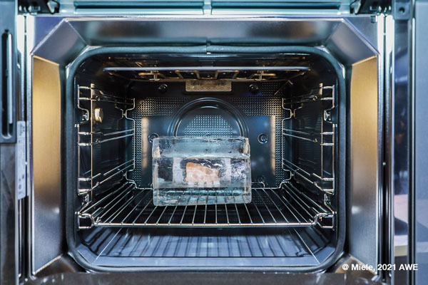 Miele新一代“Dialog Oven”的智能烤箱
